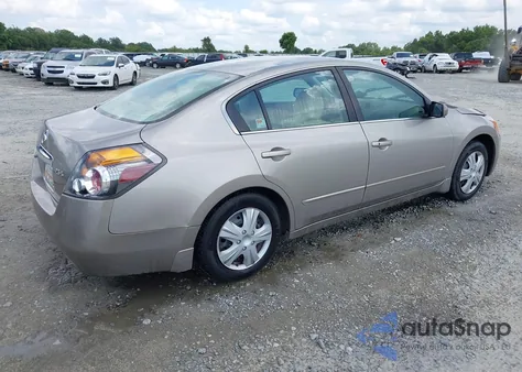 2011 Nissan Altima 2.5 S z USA, uszkodzony, nr VIN 1N4AL2AP5BC171904